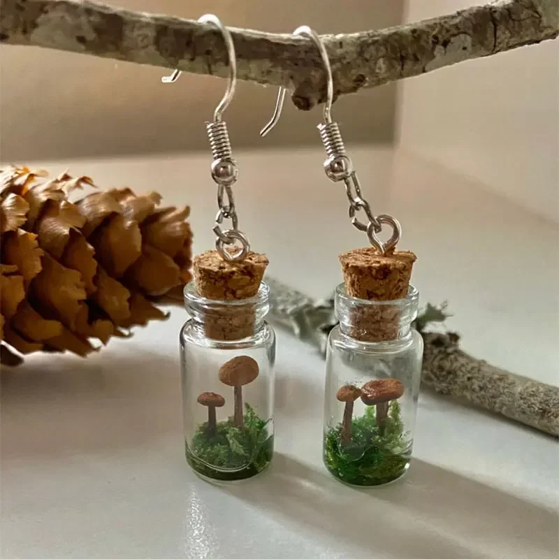 キノコ型イヤリングジャー/ボトルマッシュルームガラスコンテナ - Preserved Moss Sheet のレビューと価格